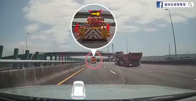 國道|高速公路|車禍|事故|緩撞車|自動輔助駕駛|輔助駕駛|國道公路警察