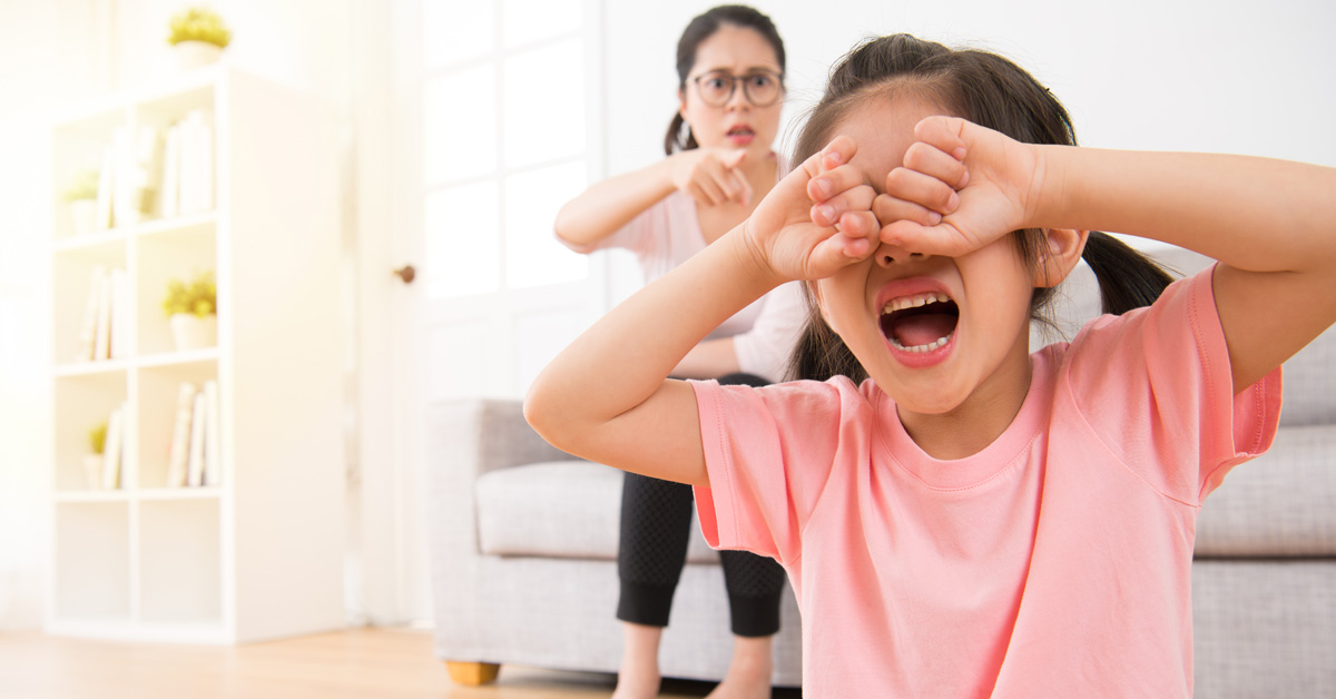 小孩打人|小孩哭鬧
