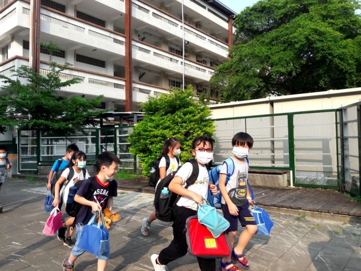 放學回家│家長接送