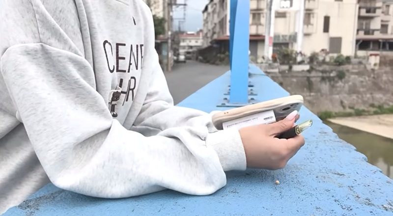 抽電子煙除了感覺很帥,也是青少年們覺得被認同的一種方式。