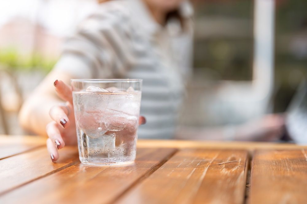 飲水量與情緒憂鬱等心理健康指標存在關聯