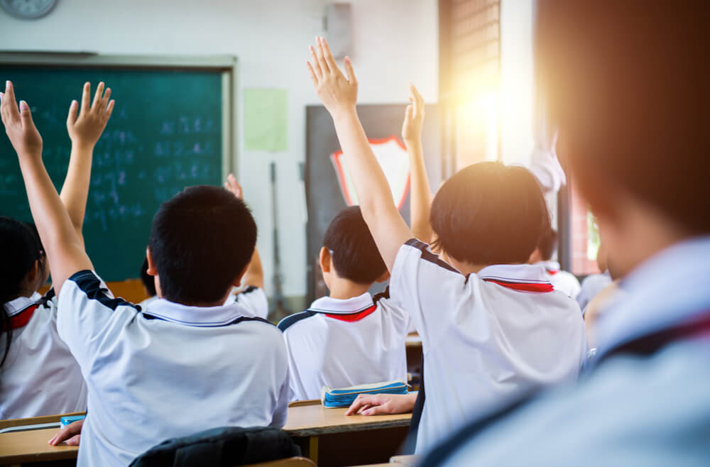 小學墜樓