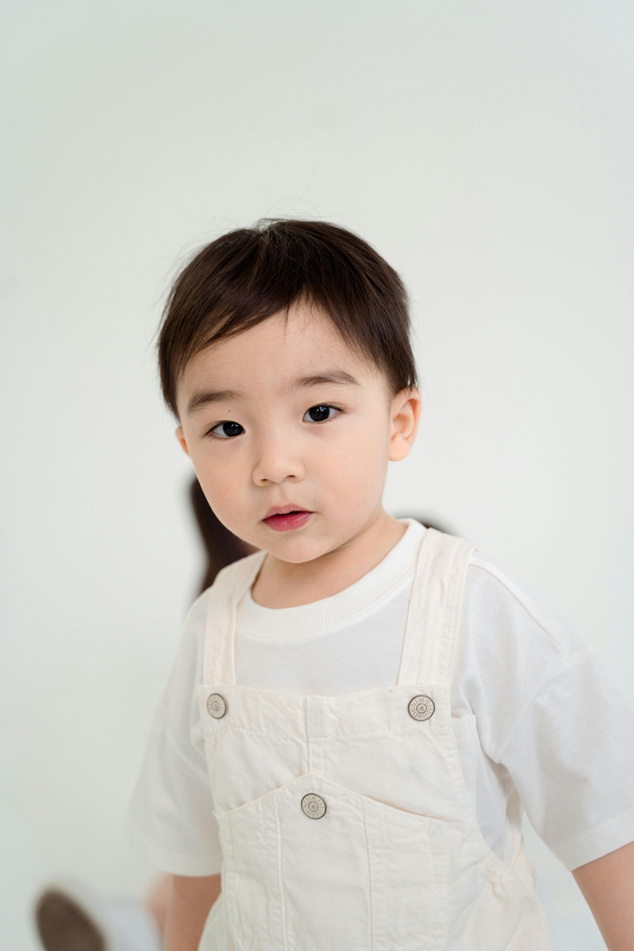 毒品|吸毒|父母|5歲童|當面吸毒|社會新聞|兒童照顧