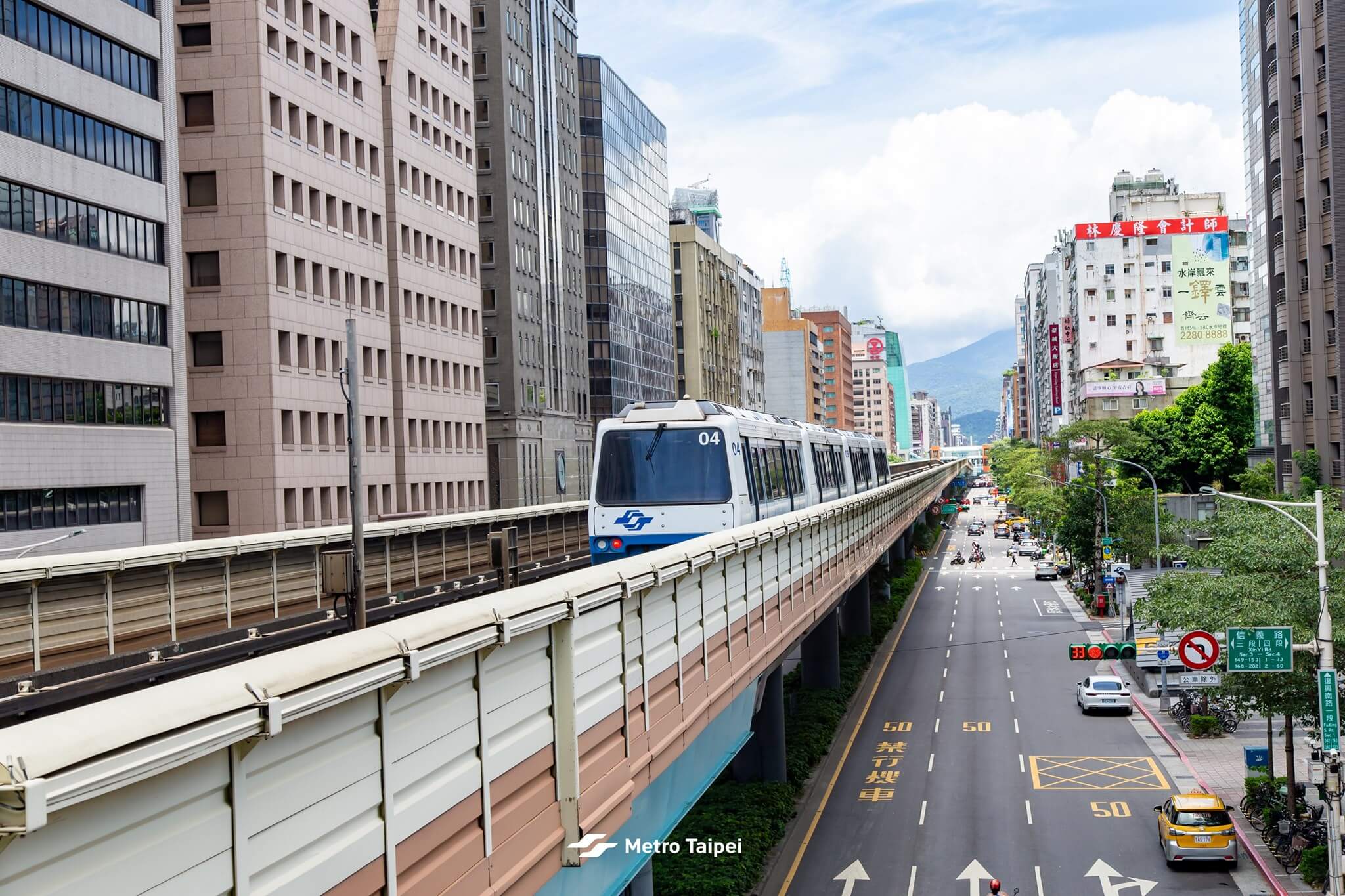 嬰兒推車│嬰兒車│捷運│公車│不方便│危險