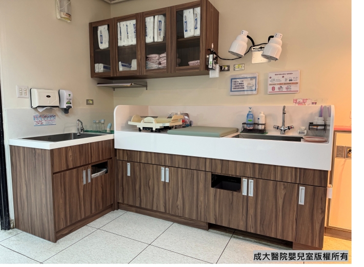 母奶衛教機器人│成大醫院產兒科