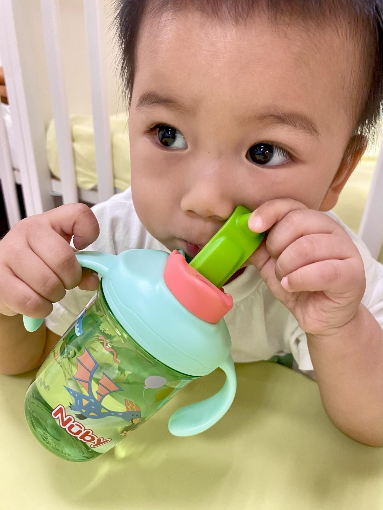 Nuby雙飲學習杯體驗