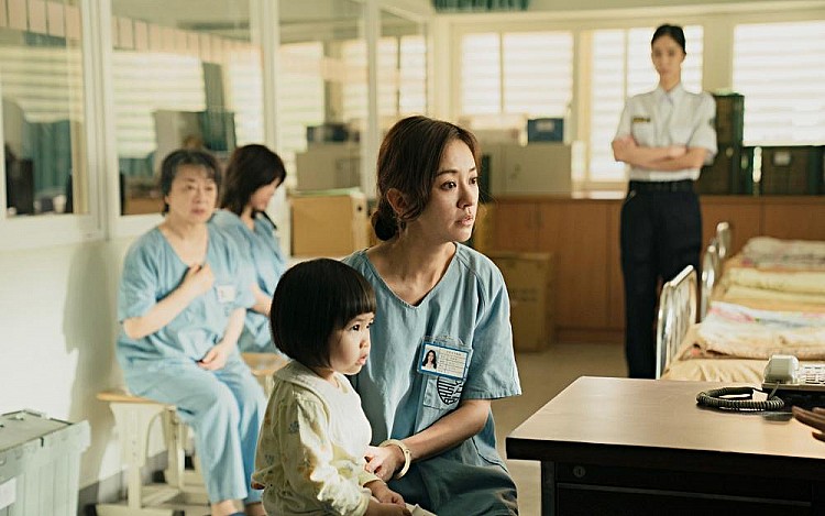 陽光女子合唱團