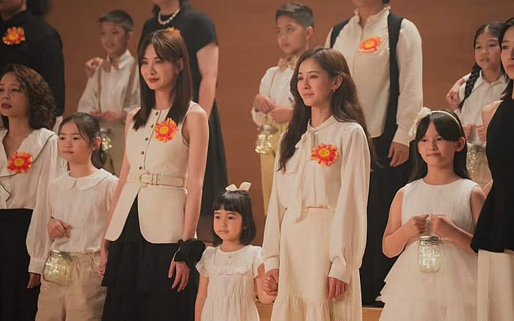 陽光女子合唱團