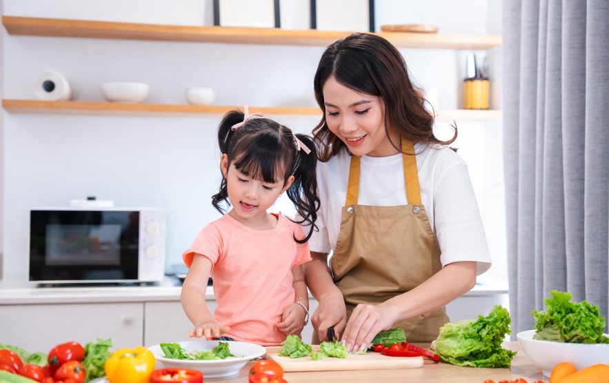 吃錯東西讓孩子性早熟？這兩個飲食習慣能延緩青春期提早報到